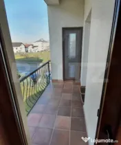 Apartament modern cu 3 camere, balcon și loc de parcare