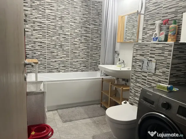 Închiriez apartament 2 camere decomandat – Maia Sisești Residence