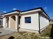 DUPLEX PE PARTER - APROAPE DE ORAS - 80 MP UTILI 