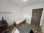 Apartament 2 camere balcon si parcare zona Calea Cisnadiei S
