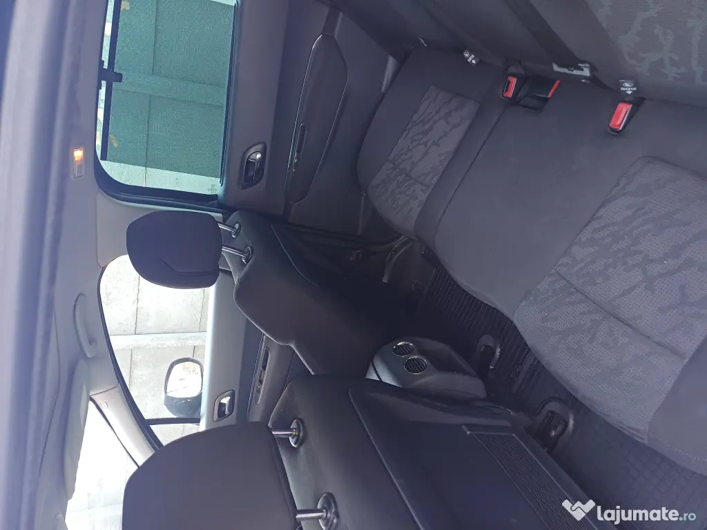 Peugeot 3008 - 2000 blue hdi