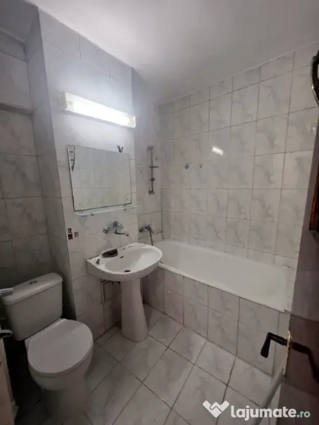 Pta Unirii,bd.Corneliu Coposu,ultracentral,inchiriere apartament 3 cam - Bucuresti (Bucuresti-Ilfov)