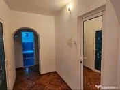 Apartament 4 camere, etaj 1 , Micro 18 