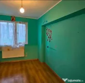 Apartament 4 camere, etaj 1 , Micro 18 