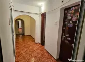 Apartament 4 camere, etaj 1 , Micro 18 