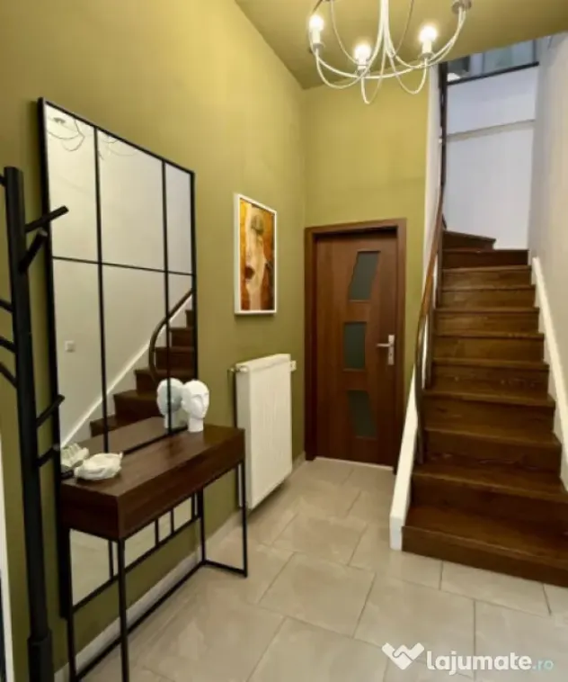Casa cu 3 camere, in zona Centrala a Clujului - Cluj-Napoca (Cluj)