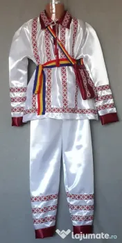 Costum popular pentru copii 9-10-11-12 ani 165 lei 