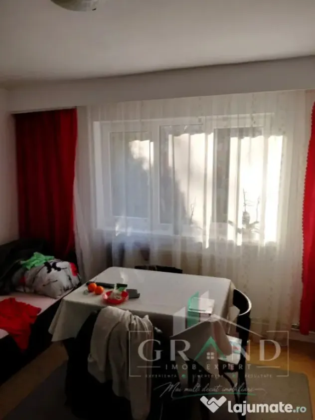 2 camere decomandate | Etaj 1/10 | Balcon | Clăbucet/Manast - Cluj-Napoca (Cluj)
