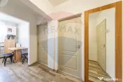 De închiriat apartament modern 2 camere central , centra...