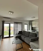 Apartament cu 3 camere, 90 mp, zona Steaua/Sagului