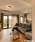 Apartament cu 3 camere, 90 mp, zona Steaua/Sagului