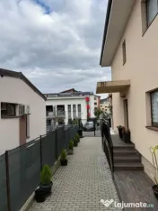 Casa individuala 5 camere 137.5 mp utili ,252 mp teren , zon