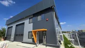 Hala industrială 338 mp + birouri 94 mp, teren 1.076 mp, Chitila – str. Dacia 