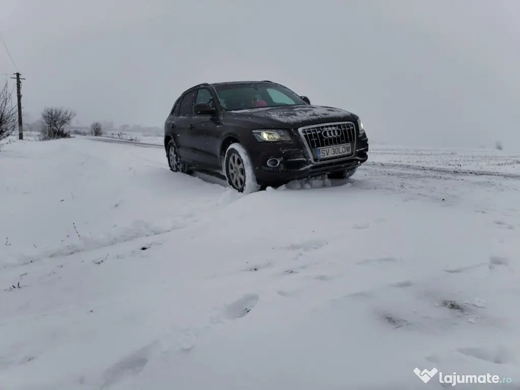 Vand Audi Q5 Negociabil