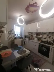 Apartament cu 3 camere