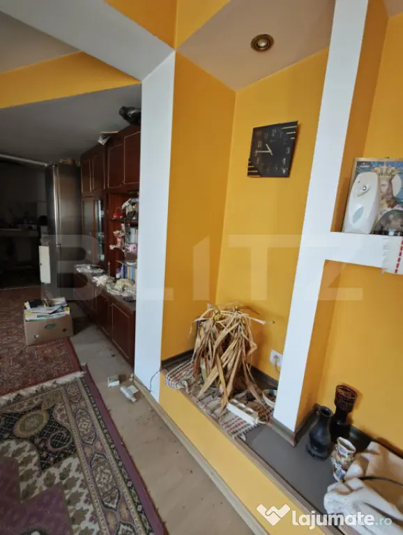 Casă de vanzare, 2 corpuri, 120 mp, teren 454 mp, zona Dumb - Dumbravita (Brasov)
