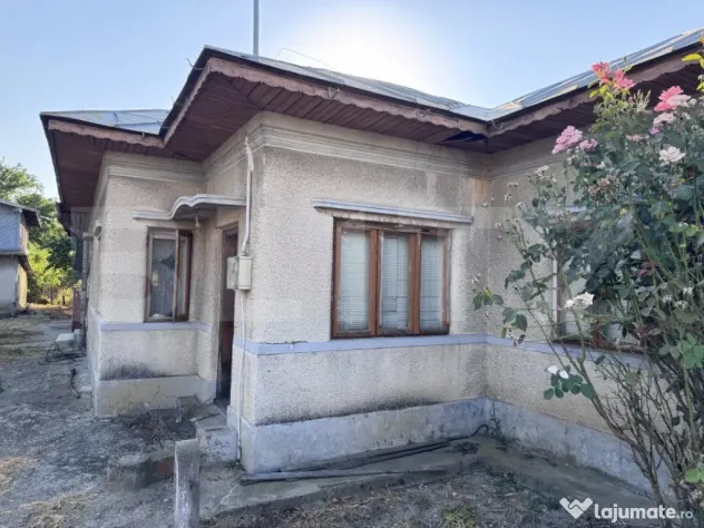 Casa Individuala 5 camere si teren generos, Romanesti - Barcanesti (Prahova)