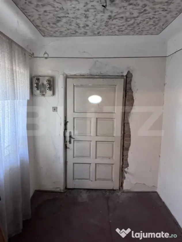 Casa Individuala 5 camere si teren generos, Romanesti - Barcanesti (Prahova)