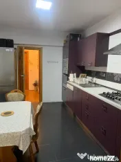 - Duplex 3 camere 112mp, Zona Calarasilor. Plus boxa 16mp, l