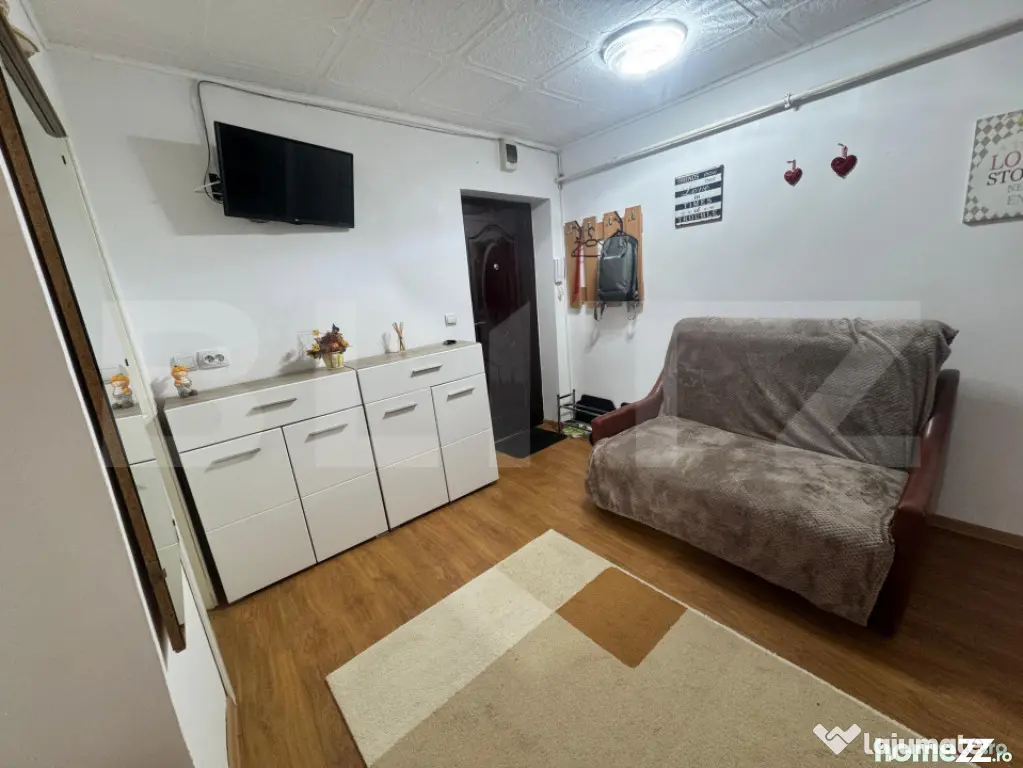 Apartament cu 1 camera! 42mp in Sangiorgiu de Mures! - Sangeorgiu De Mures (Mures)