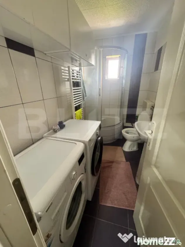Apartament cu 1 camera! 42mp in Sangiorgiu de Mures! - Sangeorgiu De Mures (Mures)