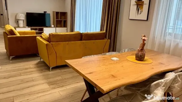 Apartament 3 camere I Piata Romana - Bucuresti (Bucuresti-Ilfov)