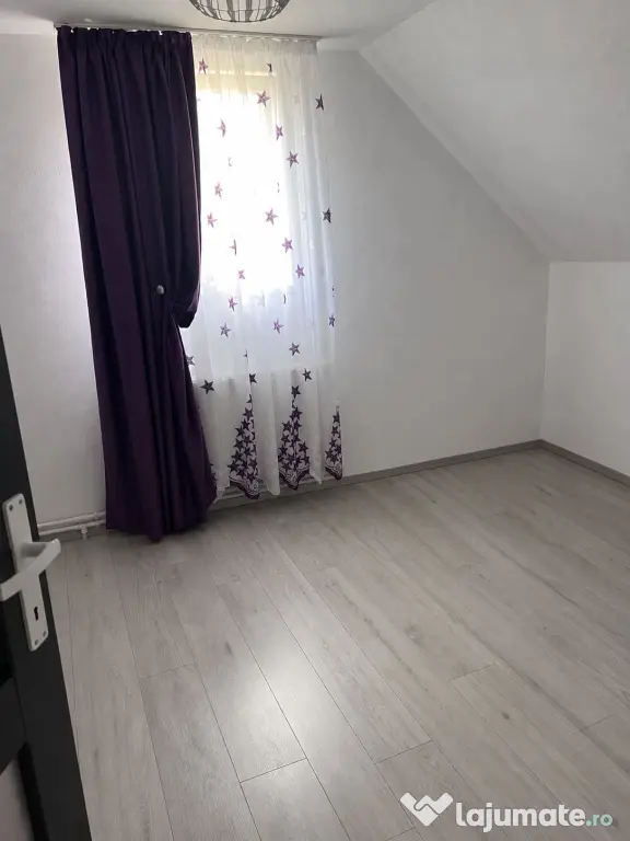 Casă familială cu mutare imediată