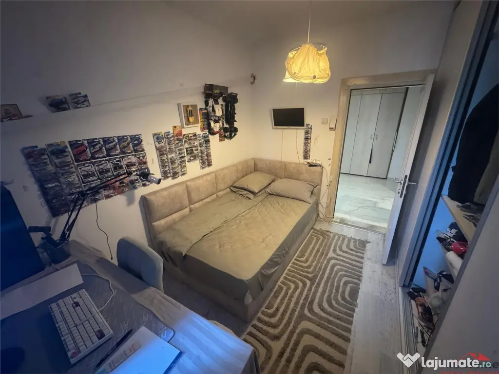 Ap 3 cam, et 2/3,86 mp utili, zona Gerald-B-dul Brailei reno - Focsani (Vrancea)