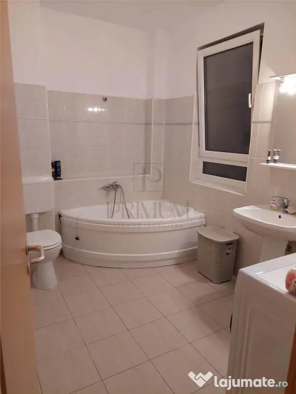 TORONTALULUI - ETAJ 4 LIFT - 3 CAMERE - BALCON - CENTRALA PR - Timisoara (Timis)