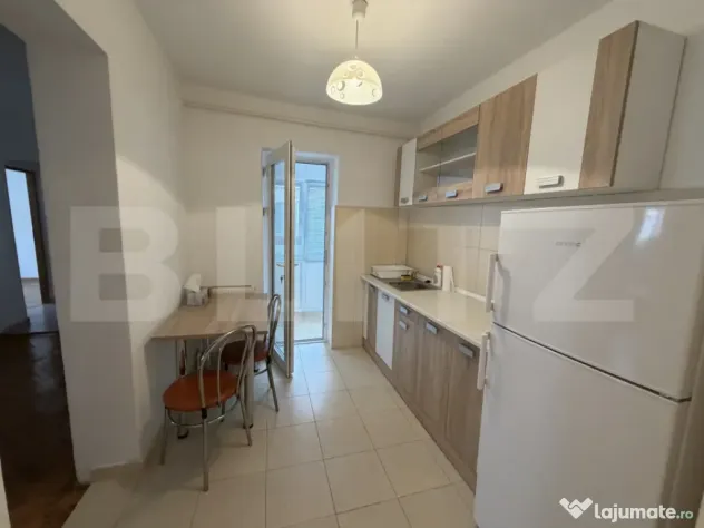 Apartament 3 camere decomandat, 70 mp, zona Nicolae Balcescu - Targu Jiu (Gorj)