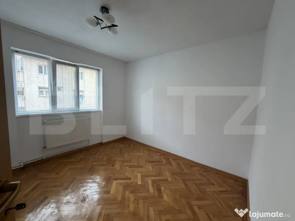 Apartament 3 camere decomandat, 70 mp, zona Nicolae Balcescu - Targu Jiu (Gorj)