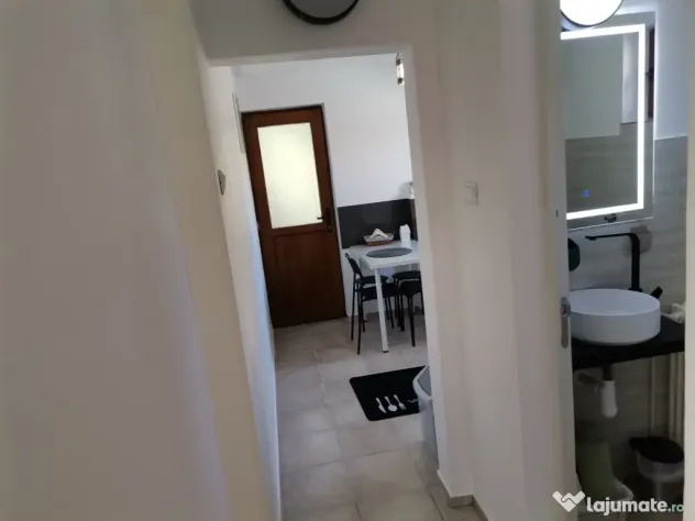 Vila pensiune 4apartamente 4nivele