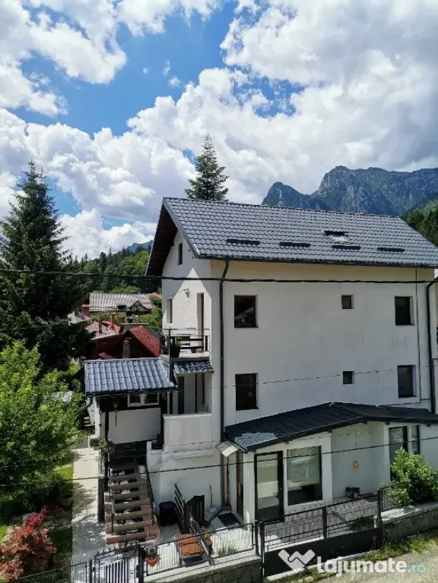 Vila pensiune 4apartamente 4nivele