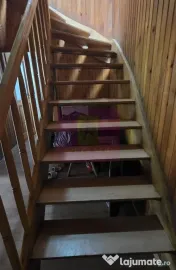Cabana cu 4 camere de vanzare in Sinaia 