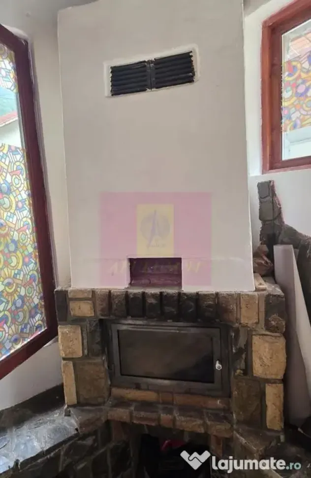 Cabana cu 4 camere de vanzare in Sinaia - Sinaia (Prahova)