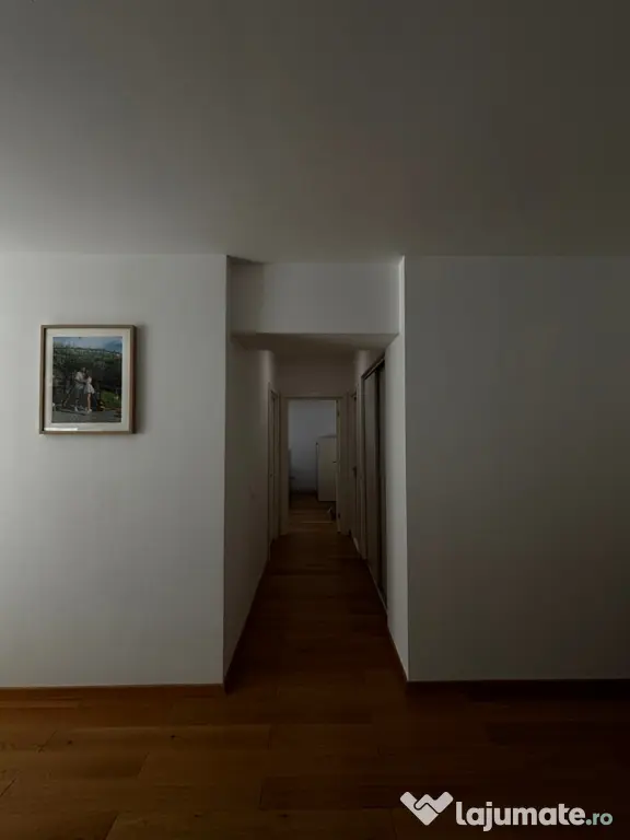 Vând apartament 3 camere | Mobilat & Utilat Complet