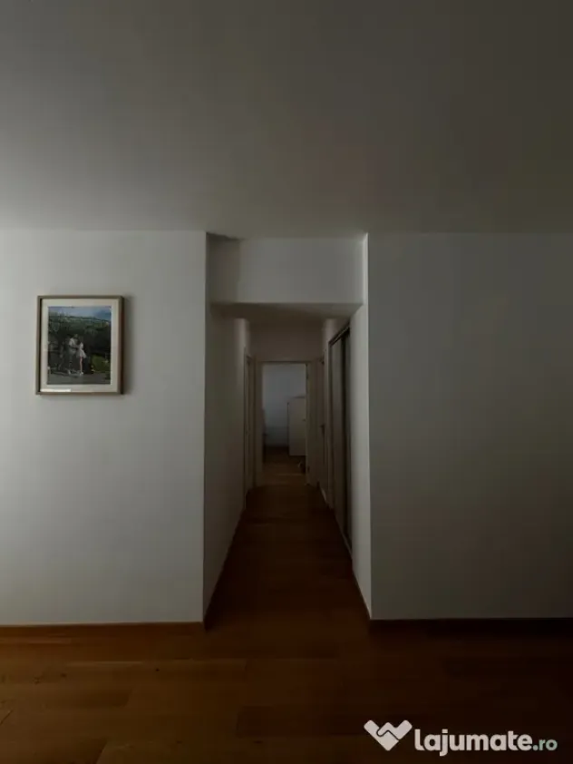 Vând apartament 3 camere | Mobilat & Utilat Complet