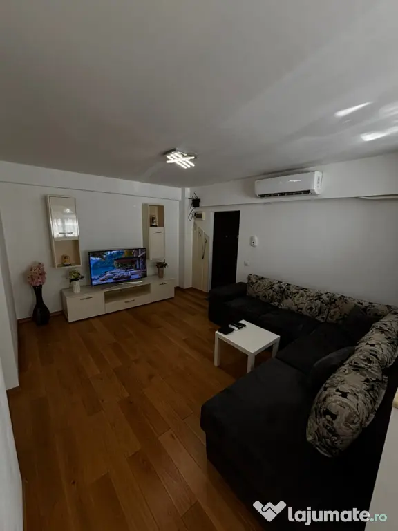 Vând apartament 3 camere | Mobilat & Utilat Complet