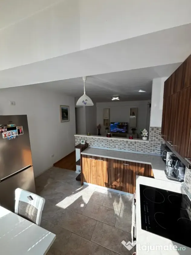 Vând apartament 3 camere | Mobilat & Utilat Complet