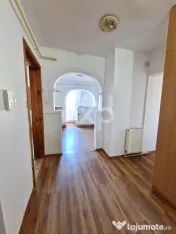 Apartament 3 camere Micro 4 ,et 7