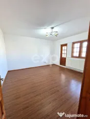 Apartament 3 camere Micro 4 ,et 7