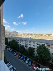 Apartament 3 camere Micro 4 ,et 7