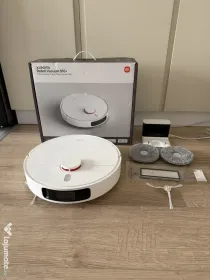 Robot aspirator Xiaomi S10+ (S10 Plus) cu mopuri rotative