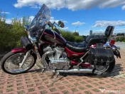 Motocicleta Suzuki Intruder vs800 