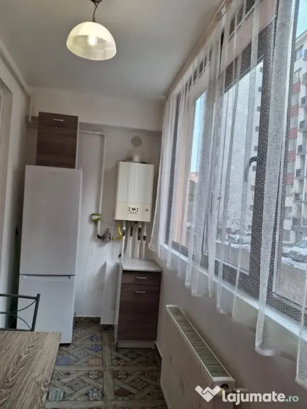 Închiriez apartament 2 camere in Militari Residence