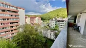 3 camere decomandat Racadau, etaj intermediar 
