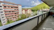 3 camere decomandat Racadau, etaj intermediar 