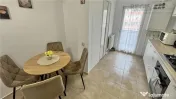 3 camere decomandat Racadau, etaj intermediar 