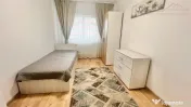 3 camere decomandat Racadau, etaj intermediar 