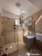 Apartament de închiriat – Zona Faleză | Etaj | Mobilat ? 